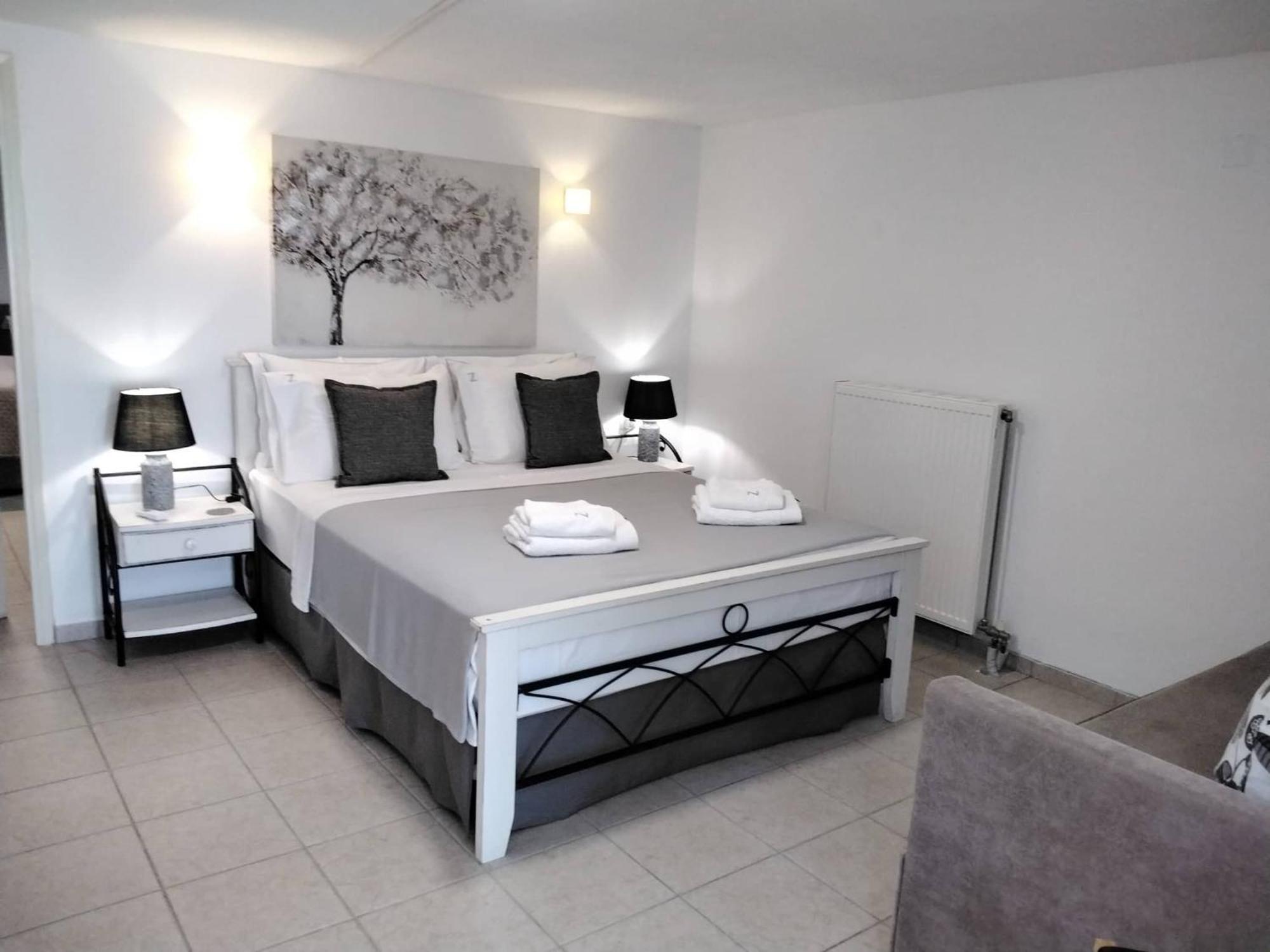 Apartment Erifili House *
