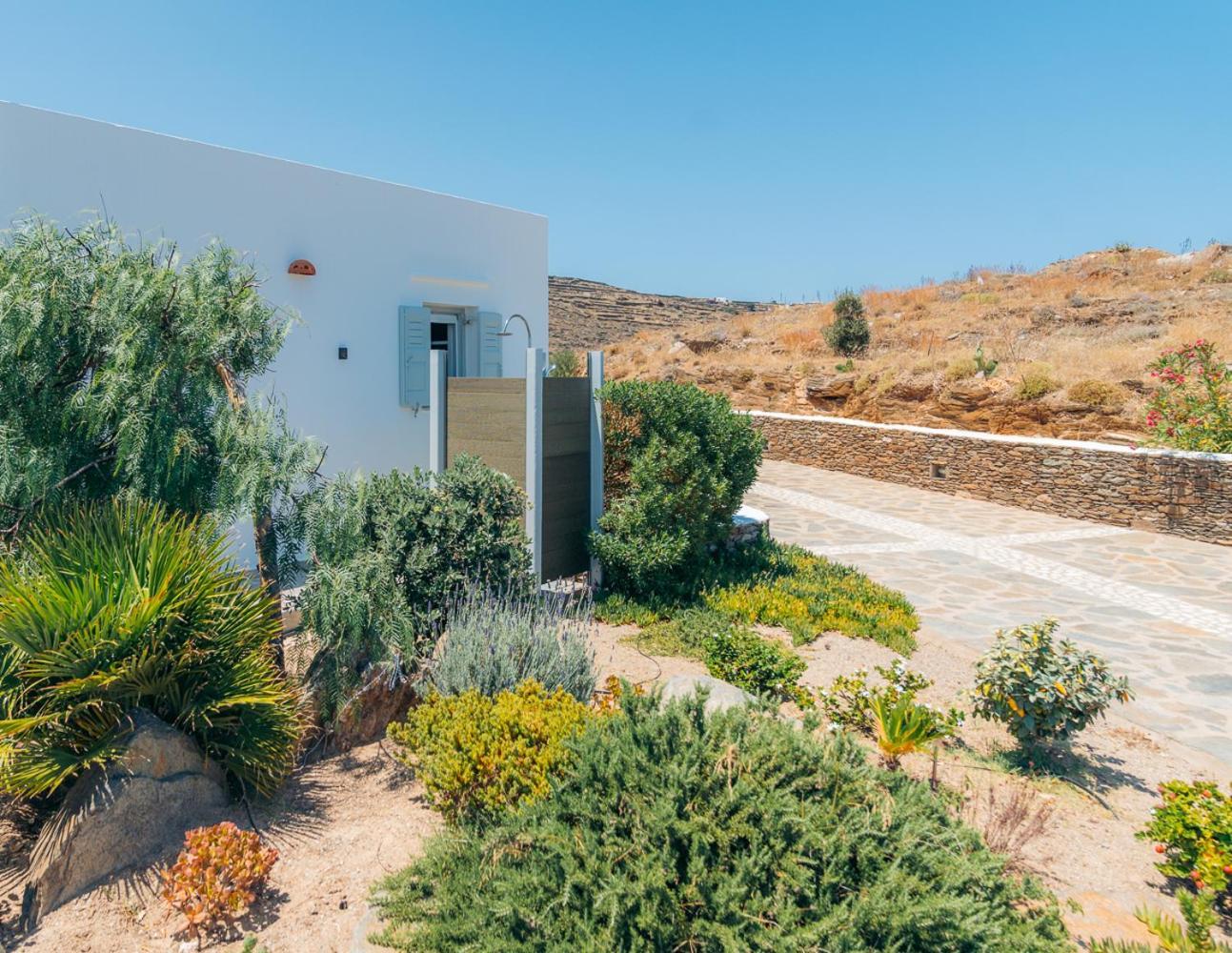 Erifili House Fáros